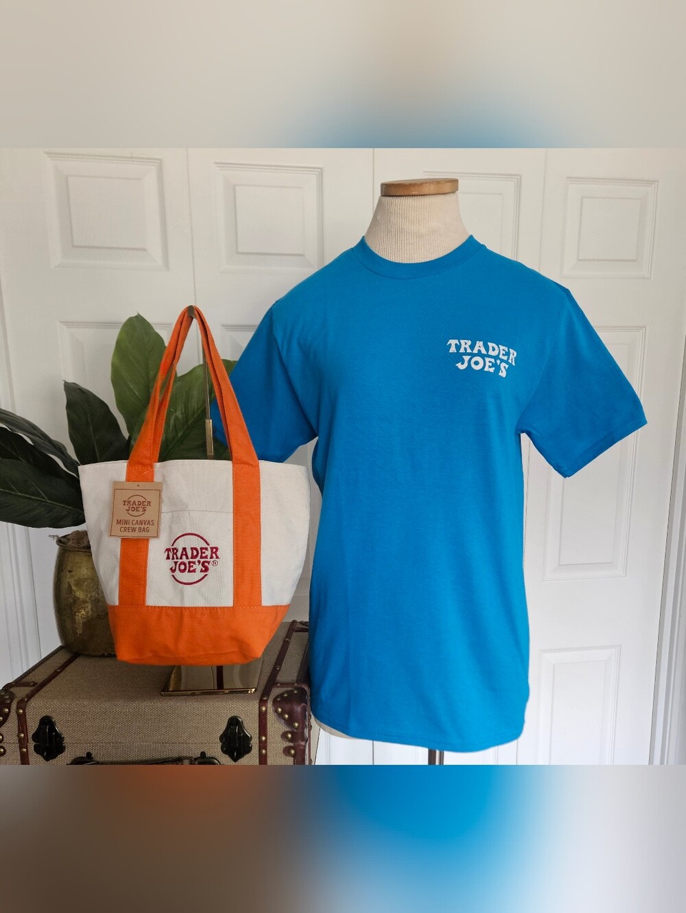 TRADER JOE'S "Crew" Mini Canvas Tote Bag & T-shirt  crewneck 100% Cotton set!